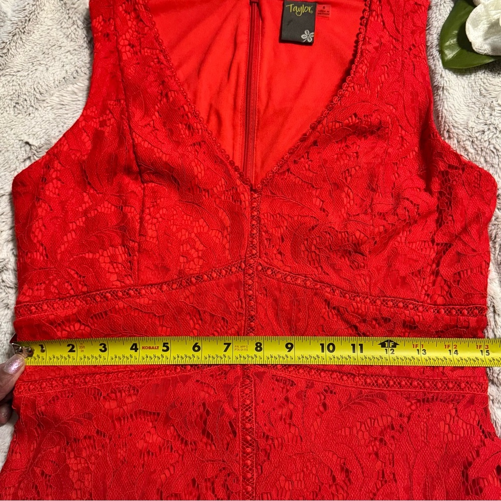 HP🌸 NWT Taylor Red Lace Sleeveless Midi dress size 6 - Picture 10 of 15